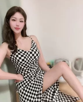 深圳颜值大奶妹子