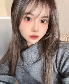 呼市小巧玲珑小美女