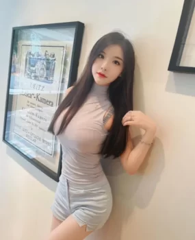 成都靠谱资源清纯系美女