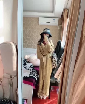 终于约到加了好久的白虎嫩逼青岛小绿