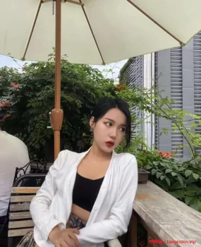 爆操西安小母狗干的叫爸爸轻点轻点，我会听她的？